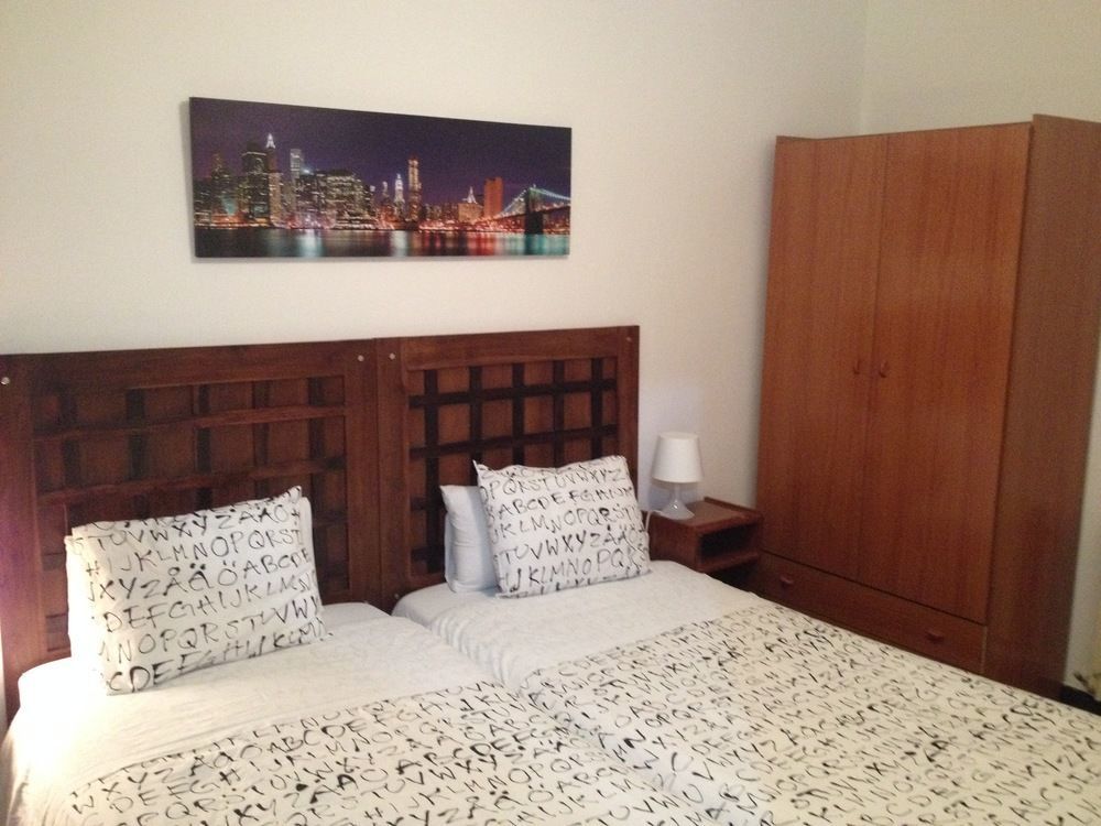 Hostal Absolut Stay (Adults Only) Barselona Dış mekan fotoğraf